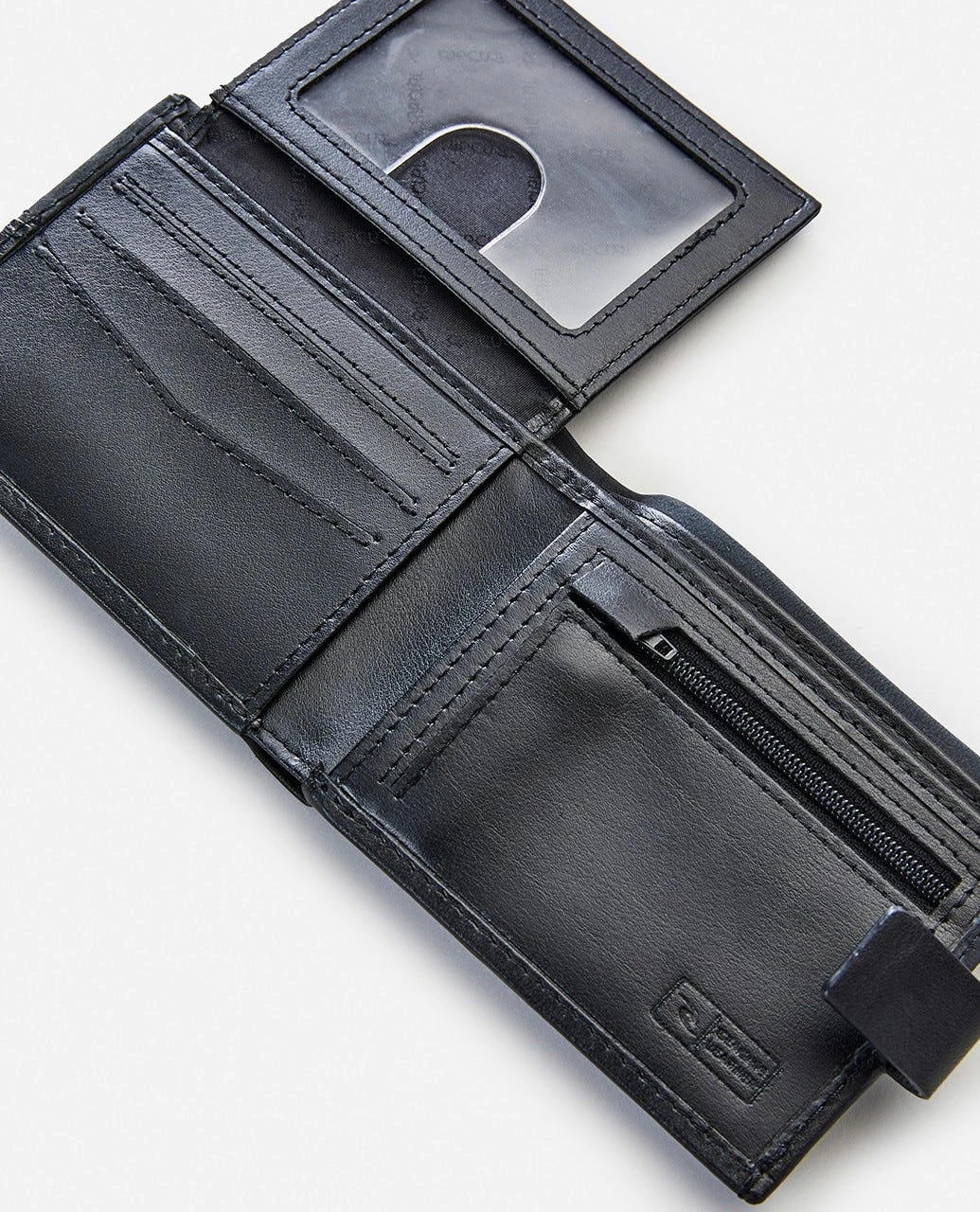 Pump Clip RFID All Day Wallet 4 Pump Clip RFID All Day Wallet - Image 4