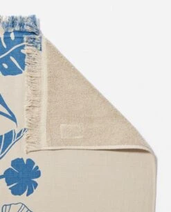 Mod Tropics Towel -Dawn Sport Water Shop 010mto 0001 4