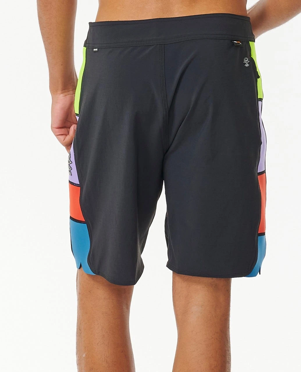 Mirage 3-2-One Offcuts 19" Boardshort 3 Mirage 3-2-One Offcuts 19" Boardshort - Image 3