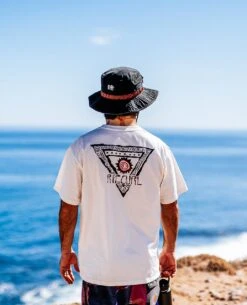 Archive Red Bluff Tee