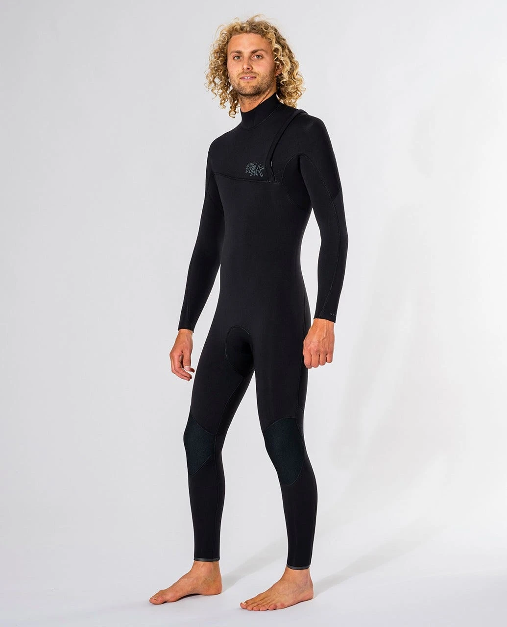 Peak Climax Pro 4/3 GB Sealed Zip Free Wetsuit 1 Peak Climax Pro 4/3 GB Sealed Zip Free Wetsuit